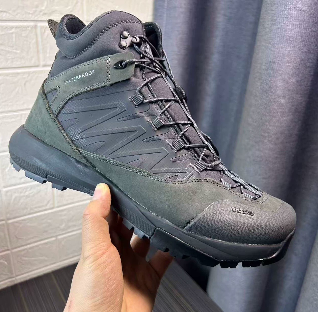 Streetwear Brand Designs - ハイカットレザーハイキングシューズ メンズ 高級ブランド 新作デザイナートレンドスニーカー アウトドアトレッキングハンティングクライミングスポーツ ストリート