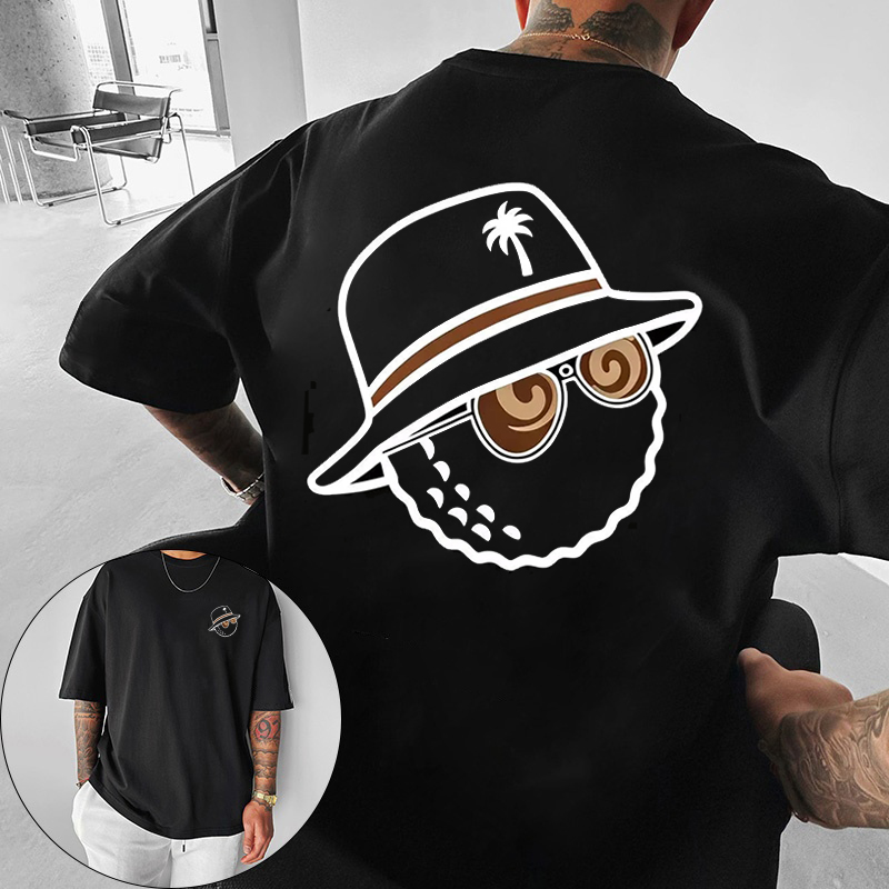 Streetwear Brand Graphics - ユニセックスでトレンディなグラフィックTシャツ。バケットハットとサングラスのプリント入り。夏のストリートウェアに最適な、トレンディブランドのTシャツです。