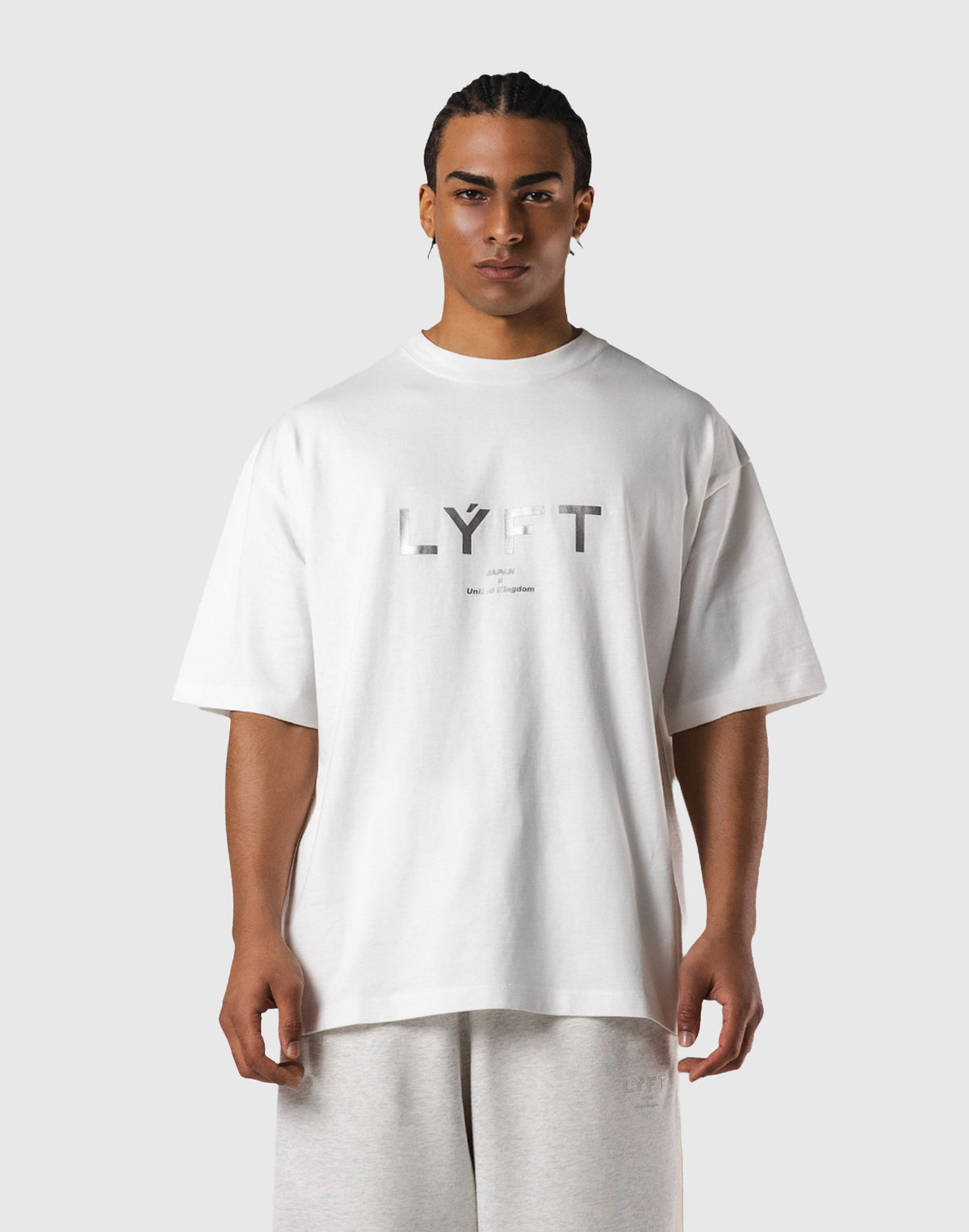 ロゴビッグヴィンテージフィットネストレンドブランド Tシャツ - Streetwear Brand Graphics のレビューと価格